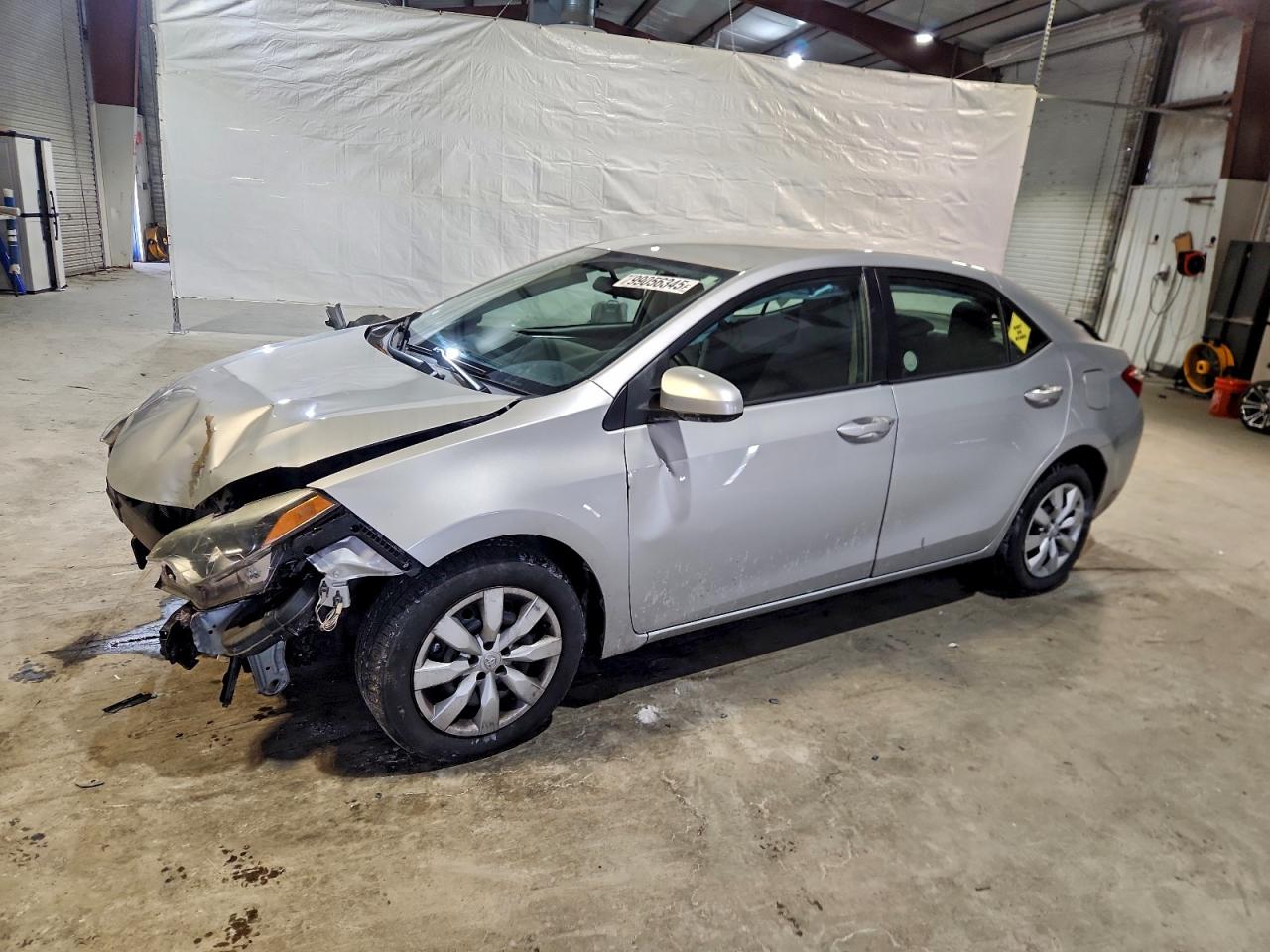 2015 TOYOTA COROLLA