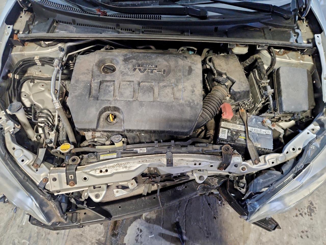 2015 TOYOTA COROLLA L photo 11