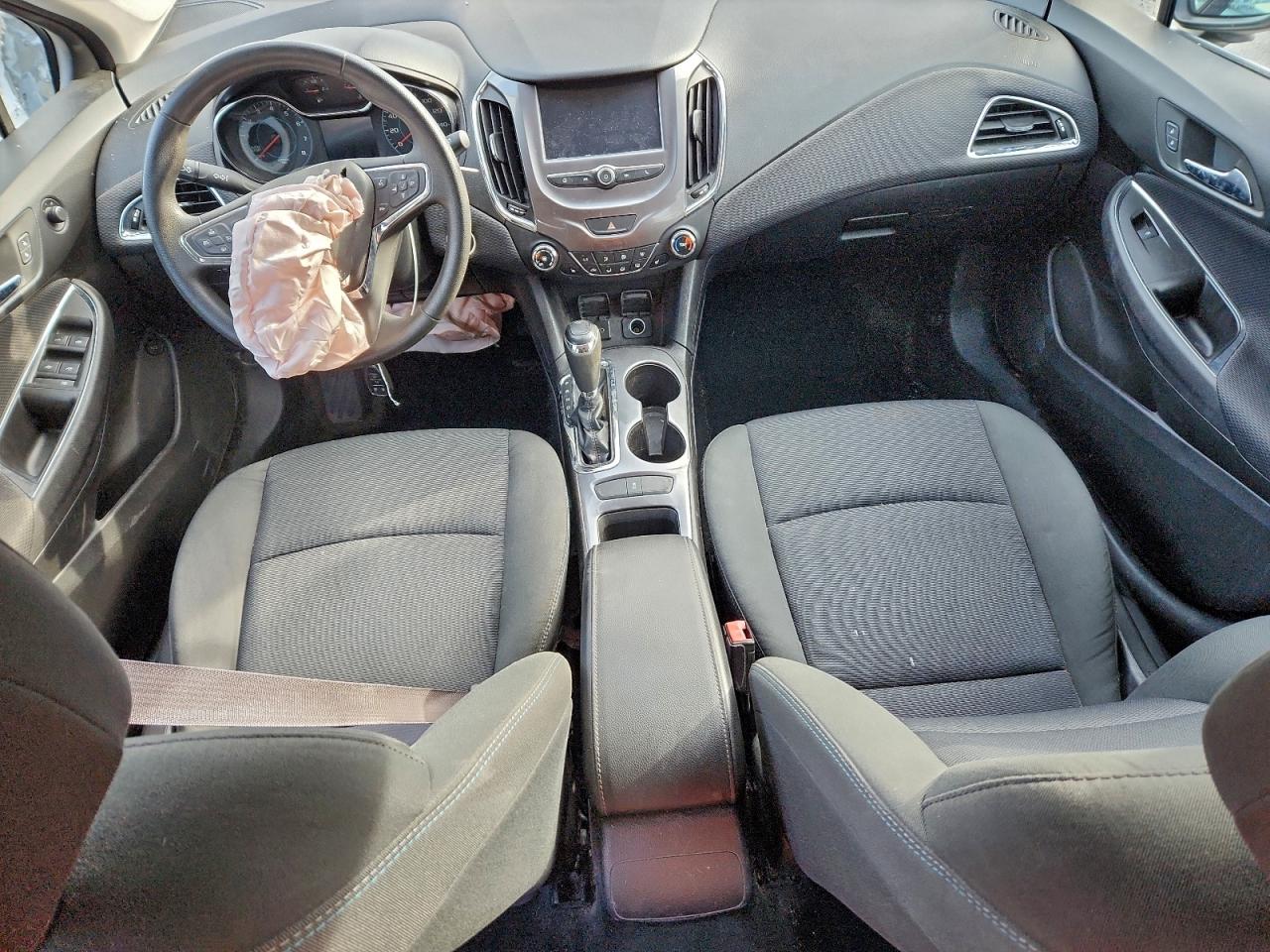 2016 CHEVROLET CRUZE LT photo 8
