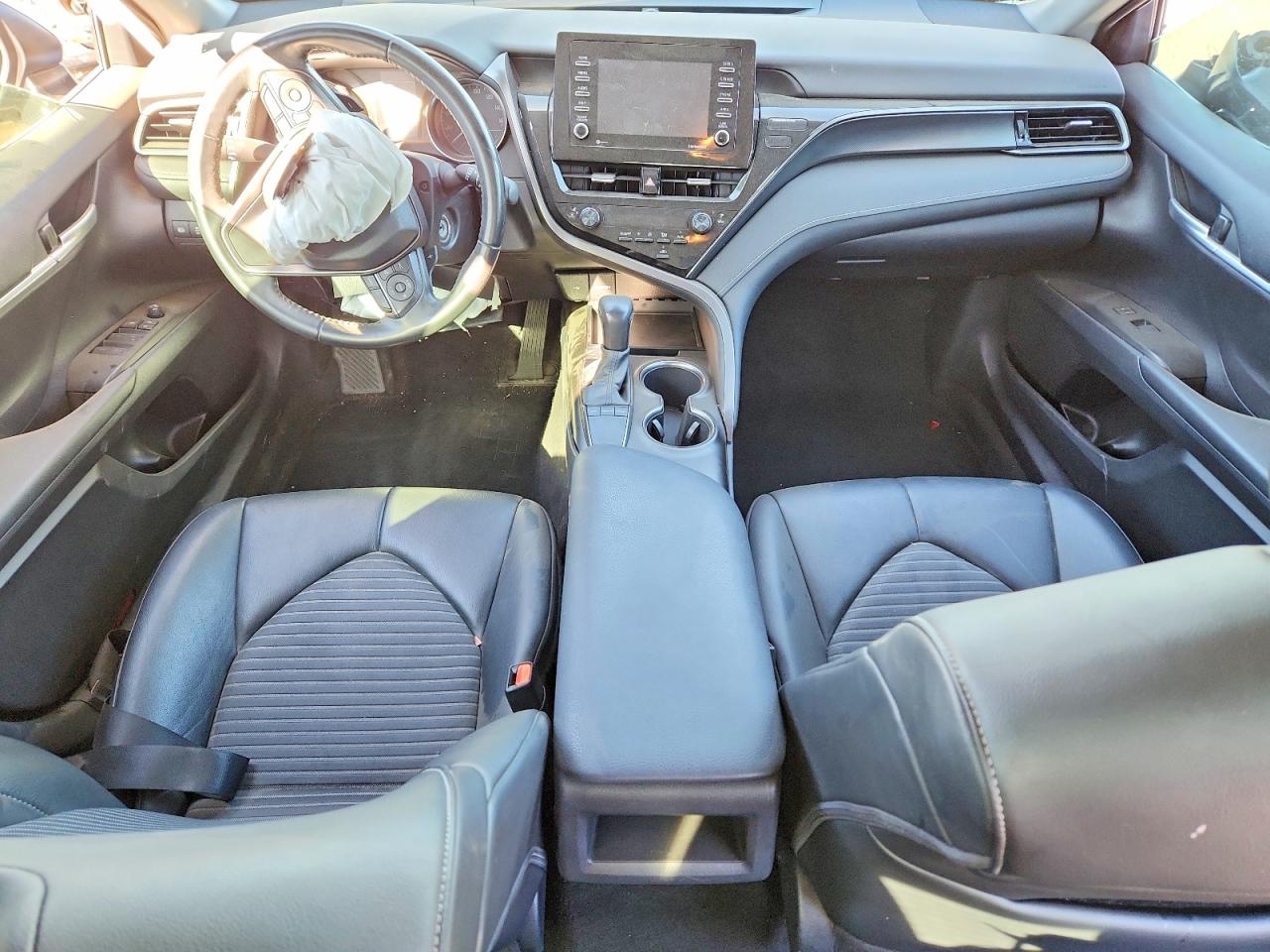 2023 TOYOTA CAMRY SE NIGHT SHADE photo 8
