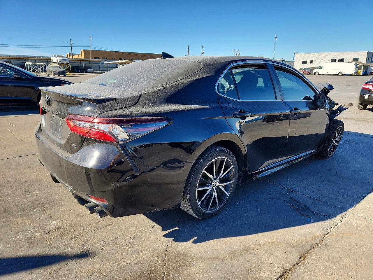 2023 TOYOTA CAMRY SE NIGHT SHADE photo 3