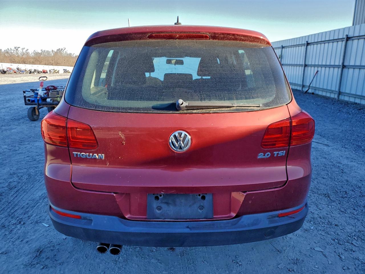 2012 VOLKSWAGEN TIGUAN S photo 6