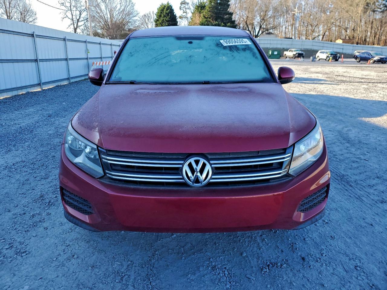 2012 VOLKSWAGEN TIGUAN S photo 5