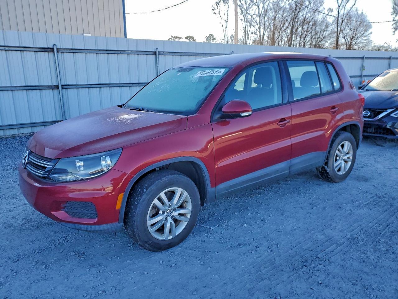 2012 VOLKSWAGEN TIGUAN