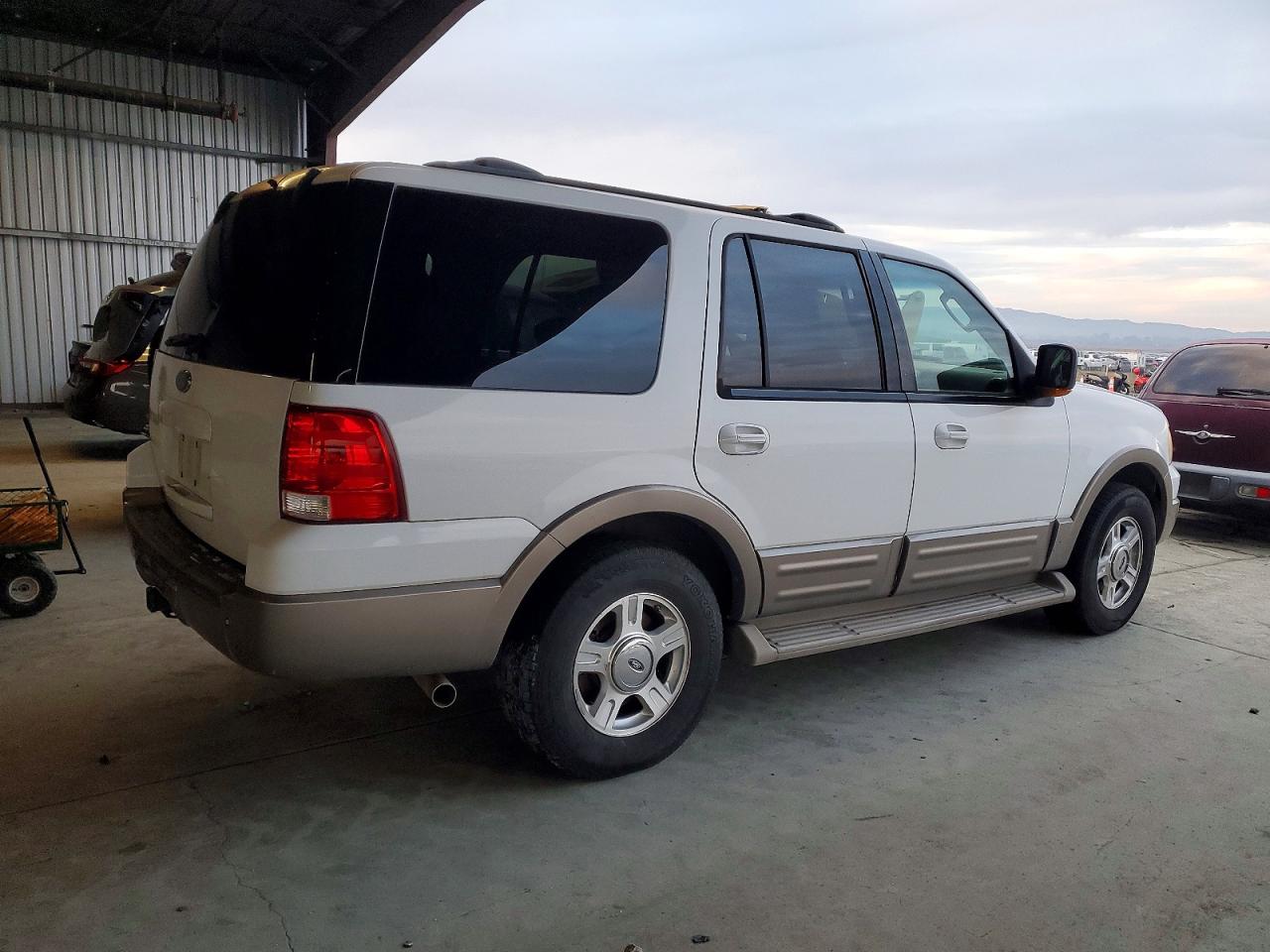 2004 FORD EXPEDITION EDDIE BAUER photo 3