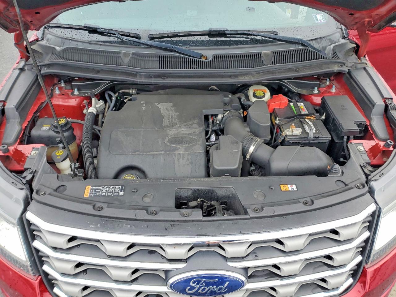 2017 FORD EXPLORER XLT photo 12