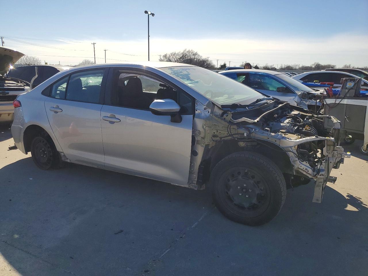 2021 TOYOTA COROLLA LE photo 4