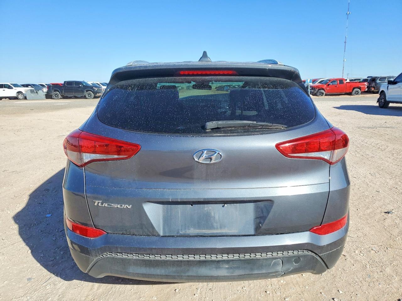 2018 HYUNDAI TUCSON SEL photo 6