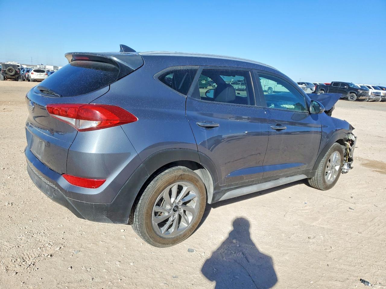 2018 HYUNDAI TUCSON SEL photo 3
