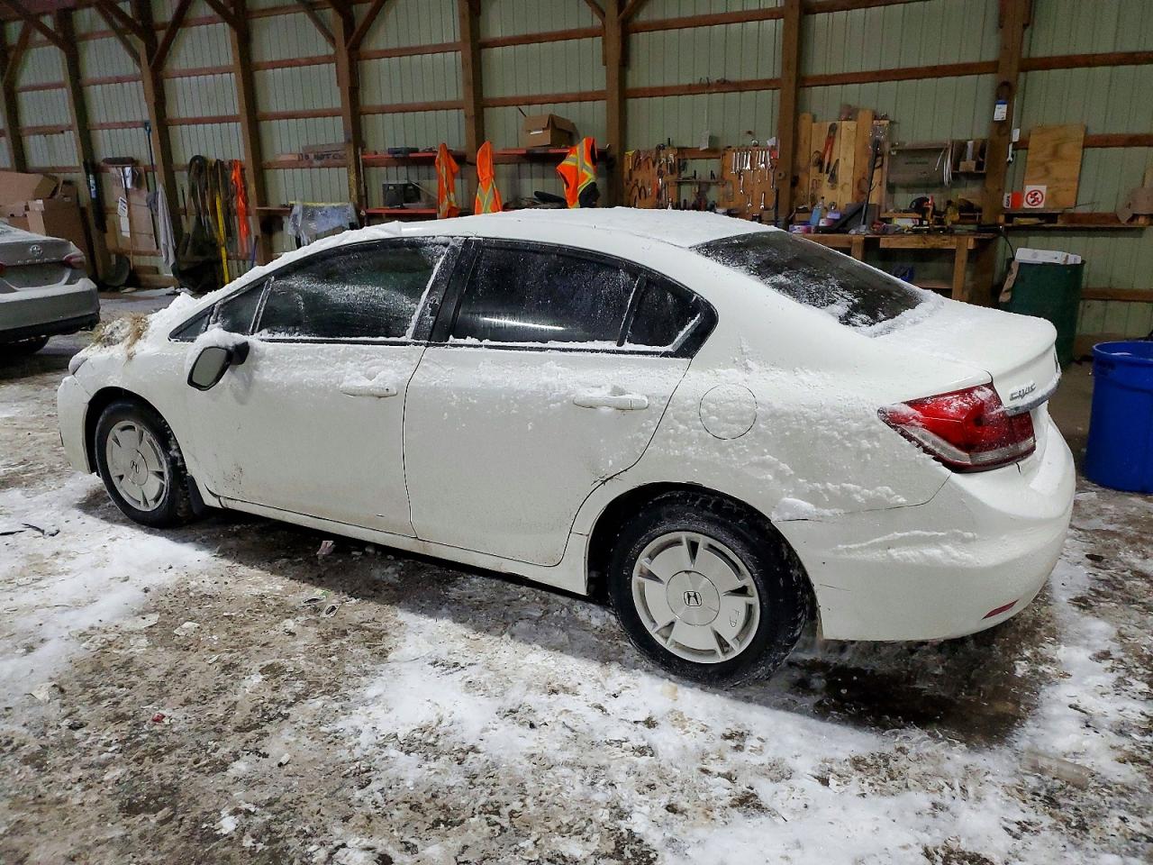 2013 HONDA CIVIC LX photo 2