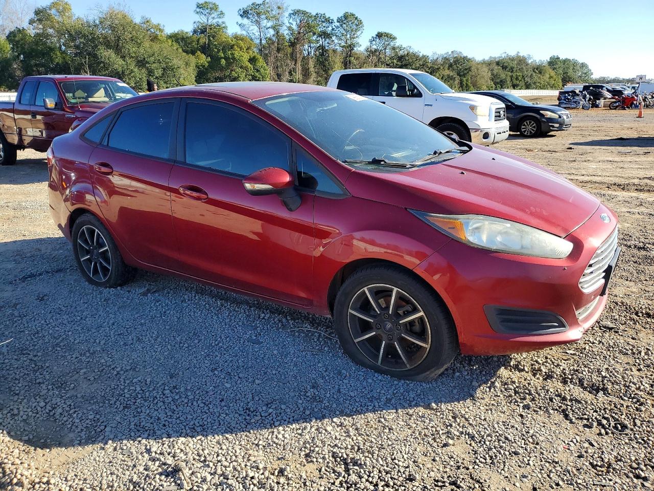 2016 FORD FIESTA SE photo 7