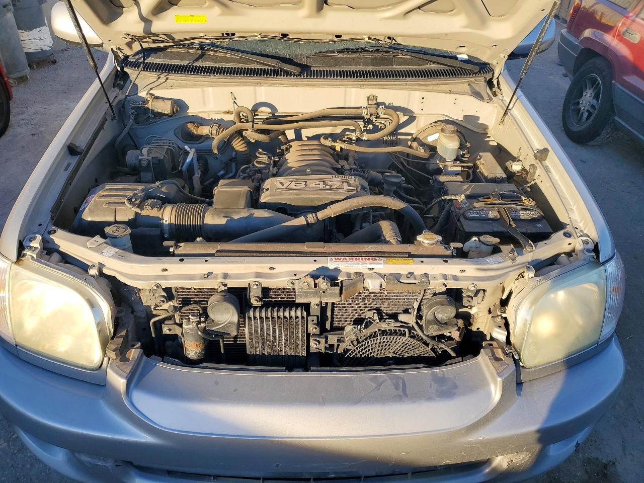 2005 TOYOTA SEQUOIA photo 12