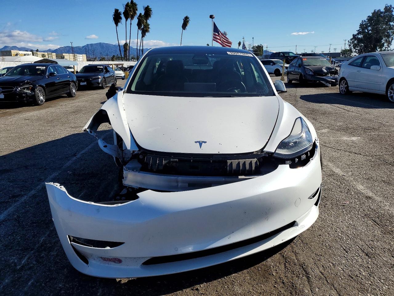 2022 TESLA MODEL 3 photo 5