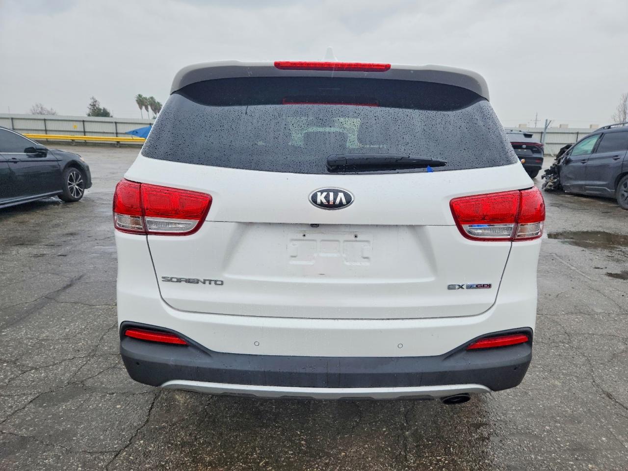 2016 KIA SORENTO EX photo 6