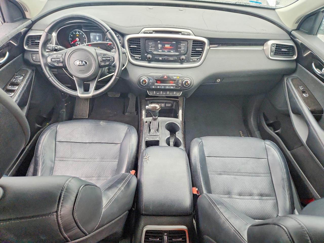 2016 KIA SORENTO EX photo 8