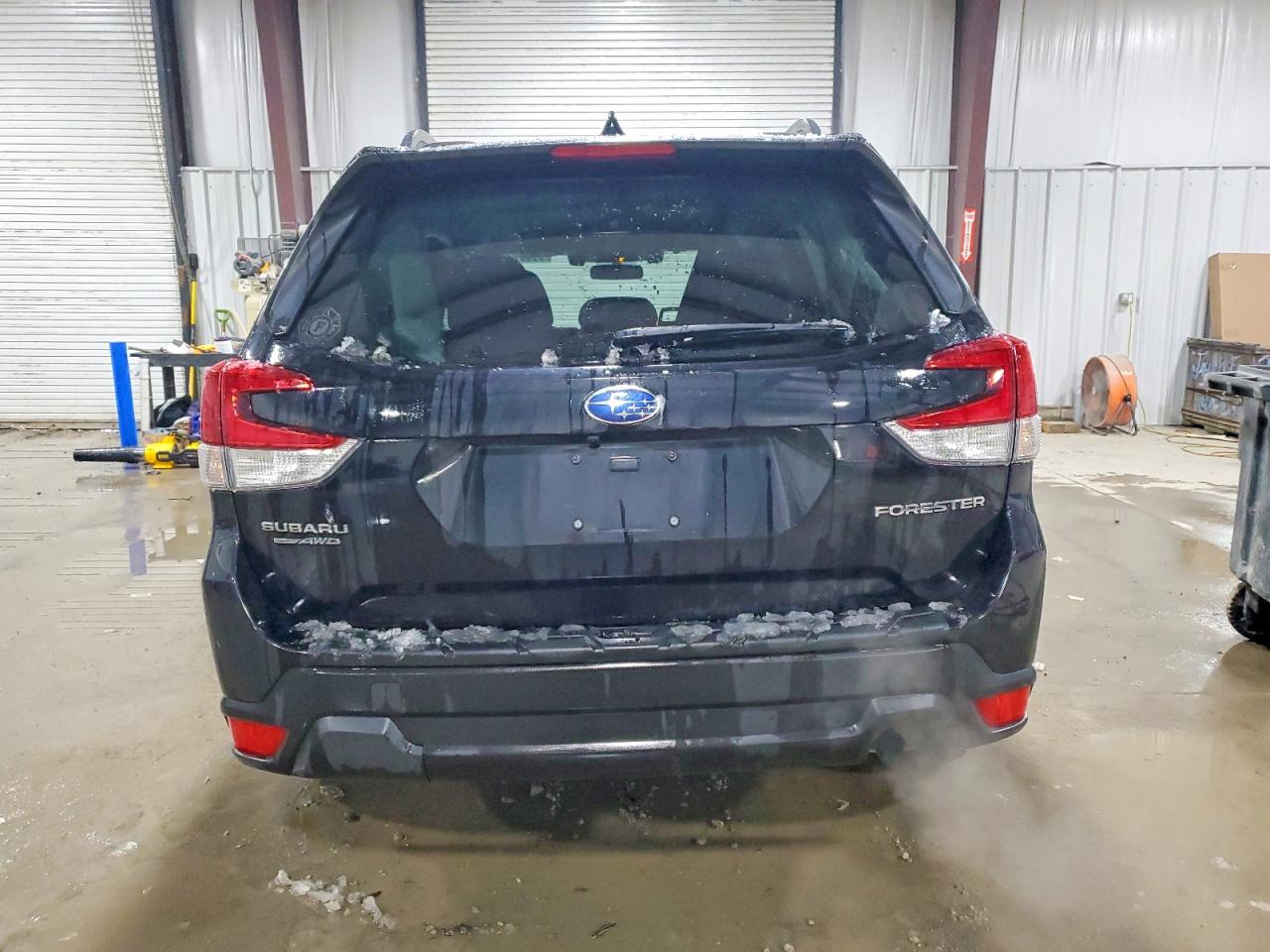 2021 SUBARU FORESTER PREMIUM photo 6