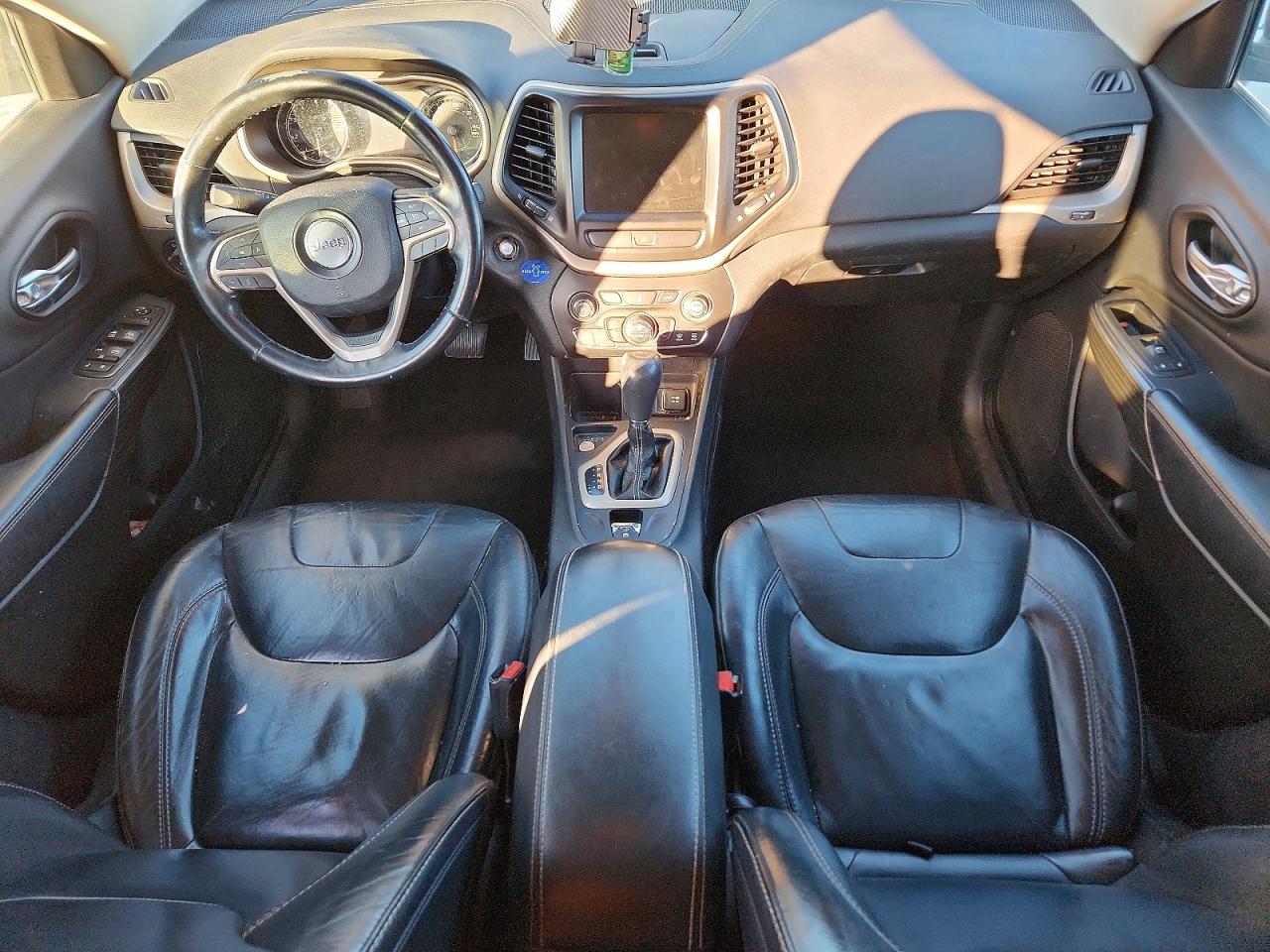 2016 JEEP CHEROKEE LIMITED photo 8