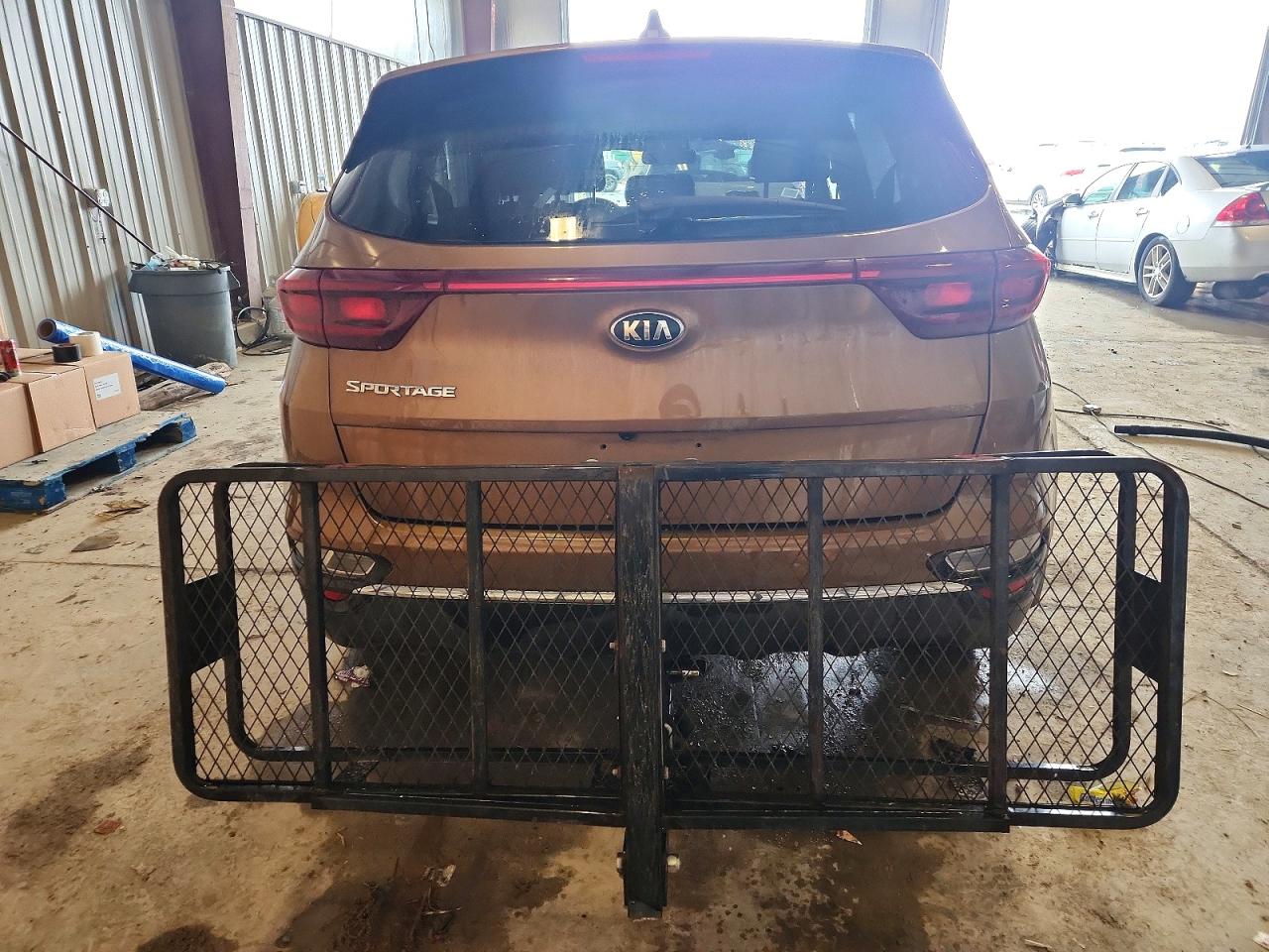 2021 KIA SPORTAGE LX photo 6