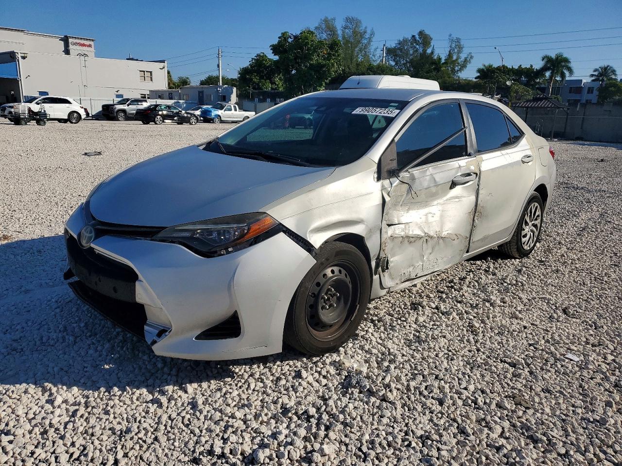 2017 TOYOTA COROLLA