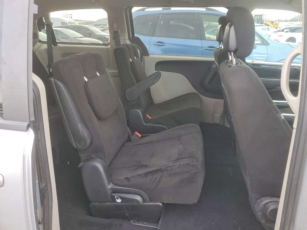 2012 DODGE GRAND CARAVAN SE photo 11