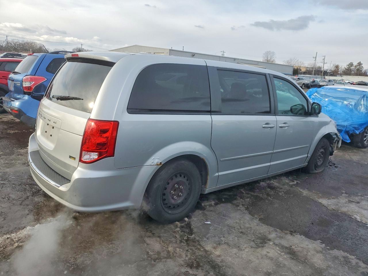2012 DODGE GRAND CARAVAN SE photo 3