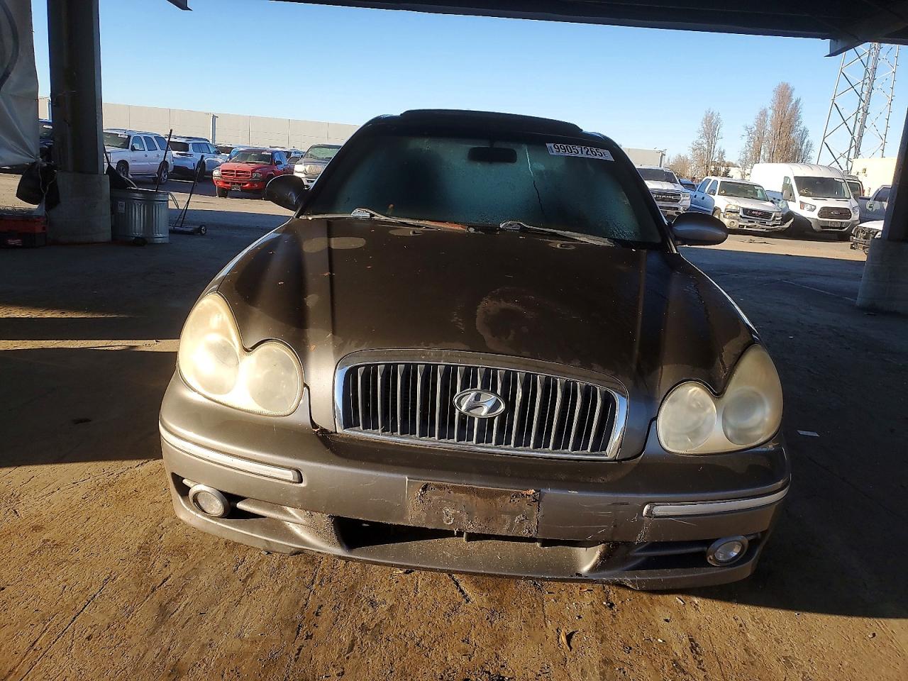 2002 HYUNDAI SONATA GLS photo 9