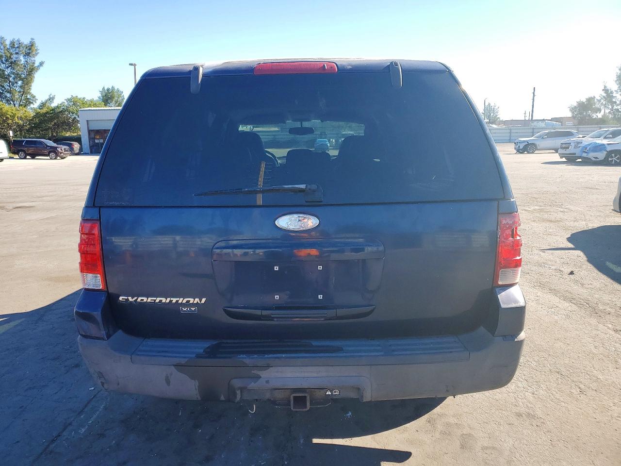 2004 FORD EXPEDITION XLT photo 11