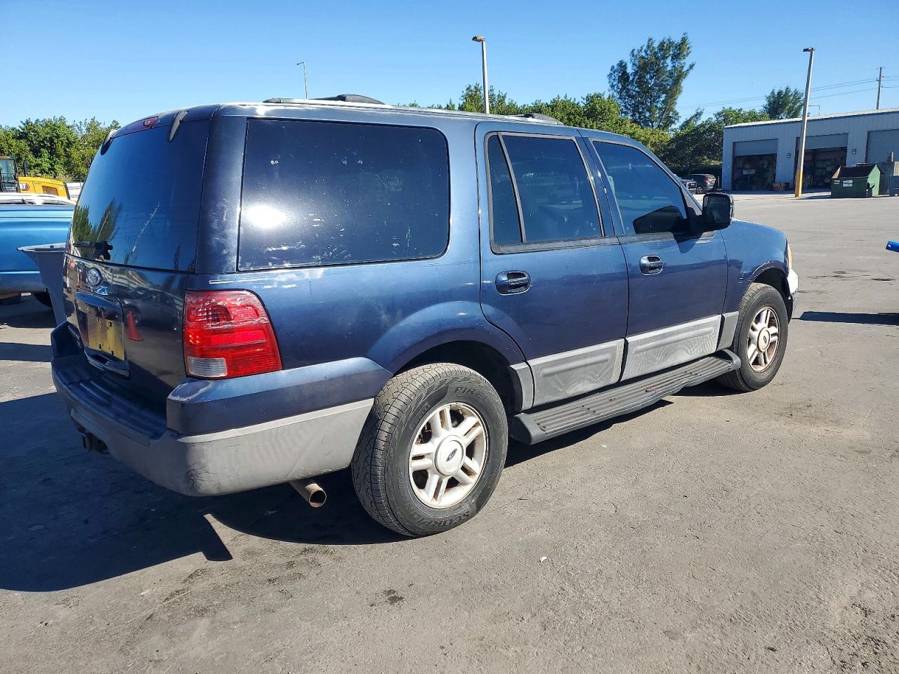 2004 FORD EXPEDITION XLT photo 5