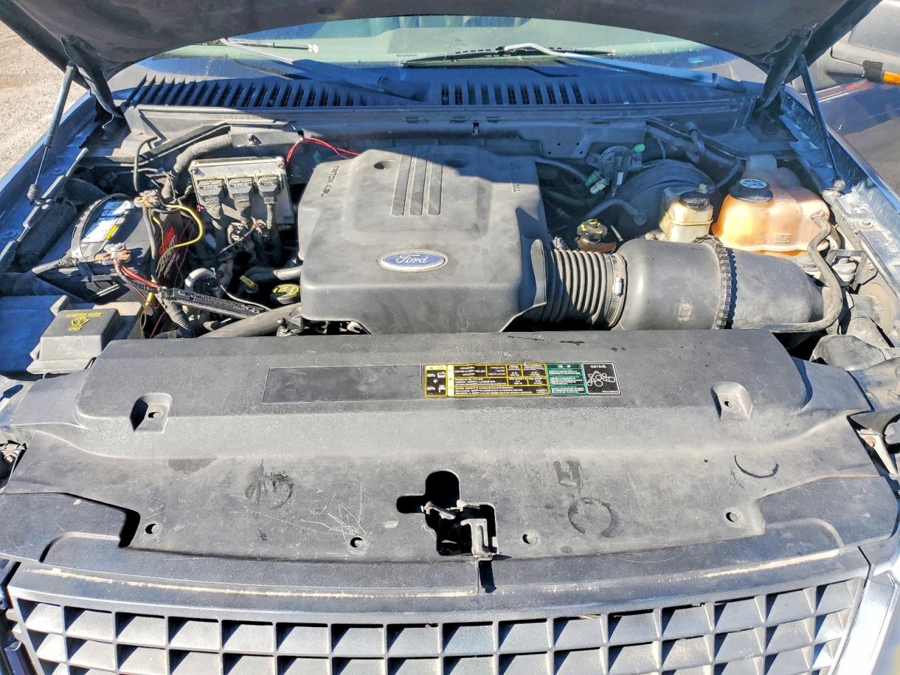 2004 FORD EXPEDITION XLT photo 21