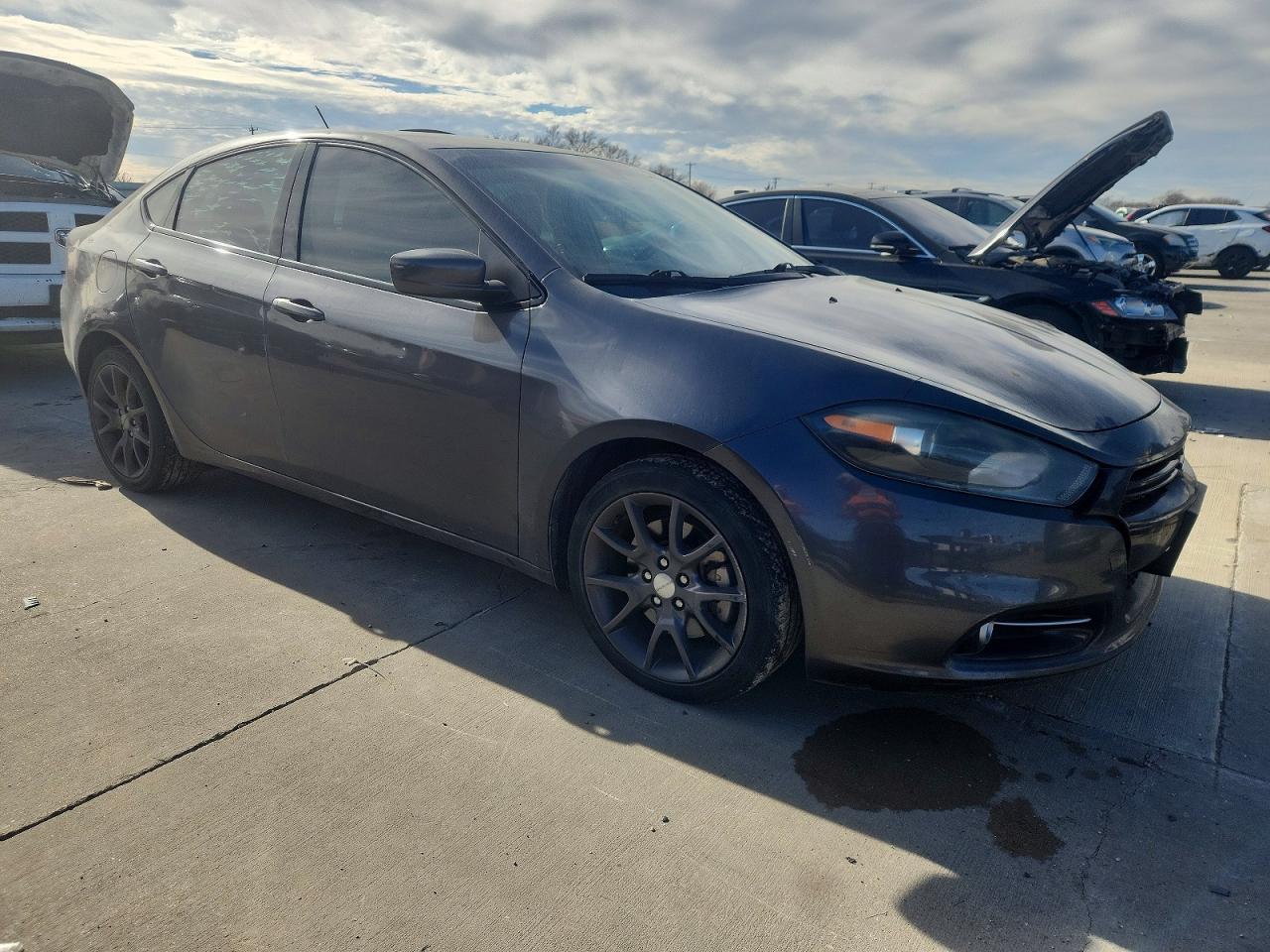 2015 DODGE DART SXT photo 4