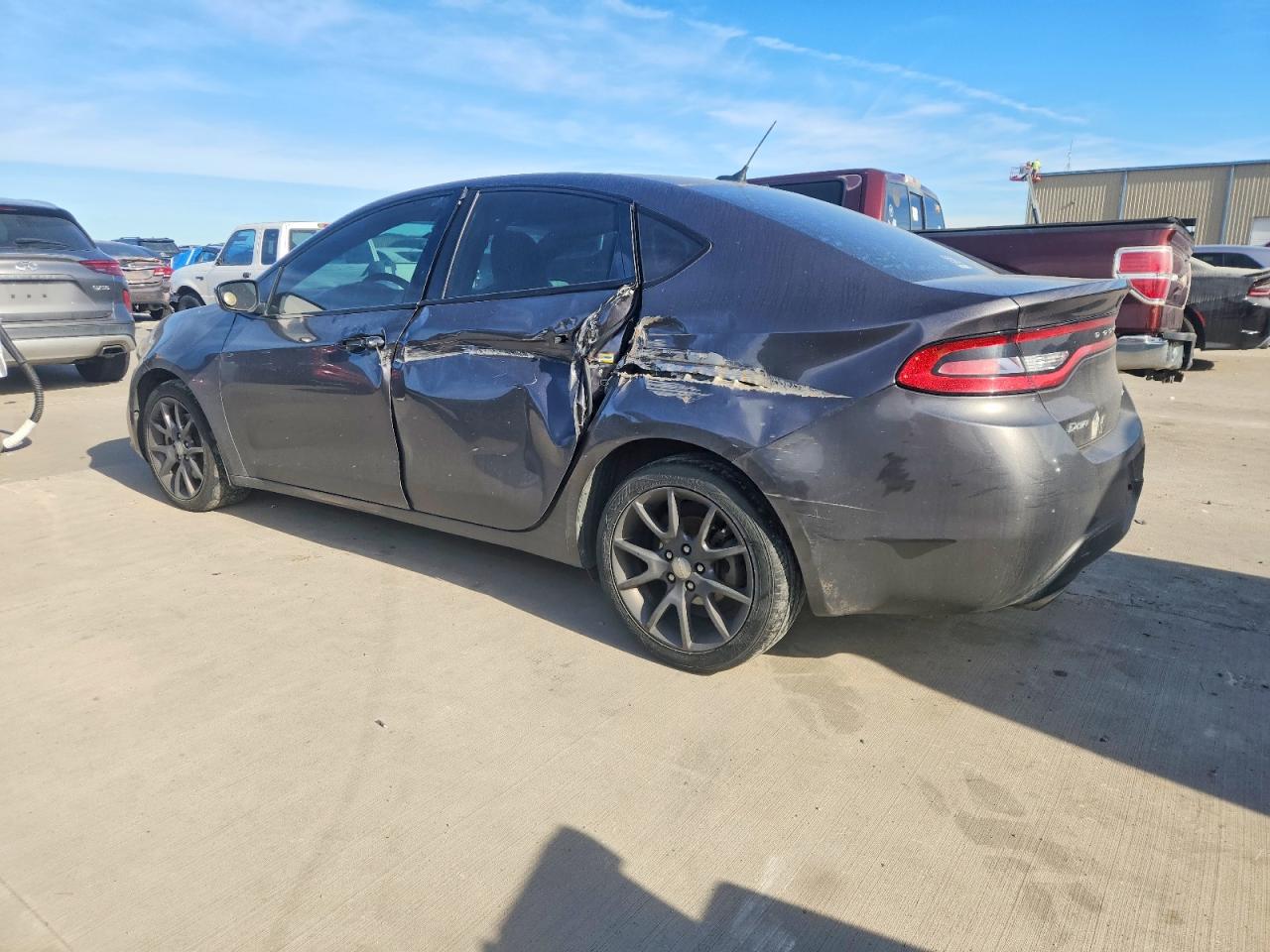 2015 DODGE DART SXT photo 2