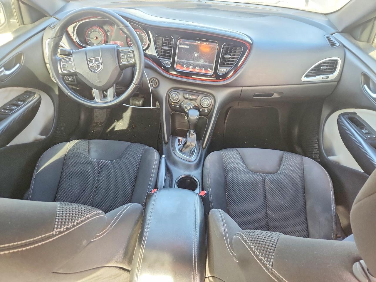 2015 DODGE DART SXT photo 8