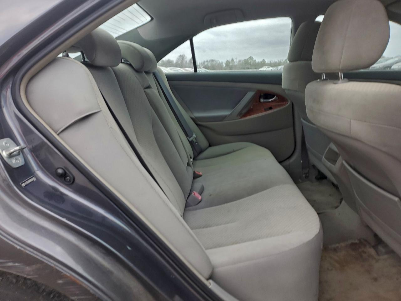 2009 TOYOTA CAMRY BASE photo 10