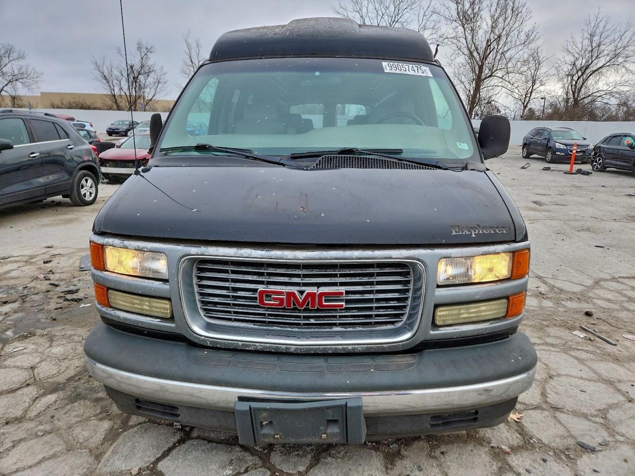 2001 GMC SAVANA RV G1500 photo 5