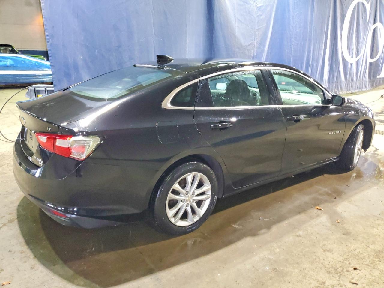 2016 CHEVROLET MALIBU LT photo 3