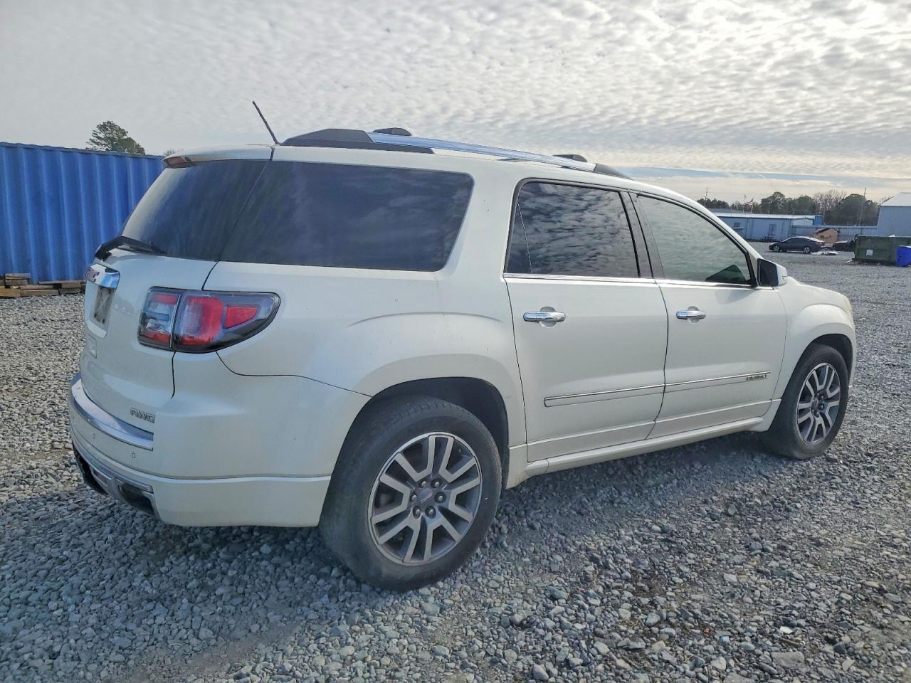 2014 GMC ACADIA DENALI photo 5