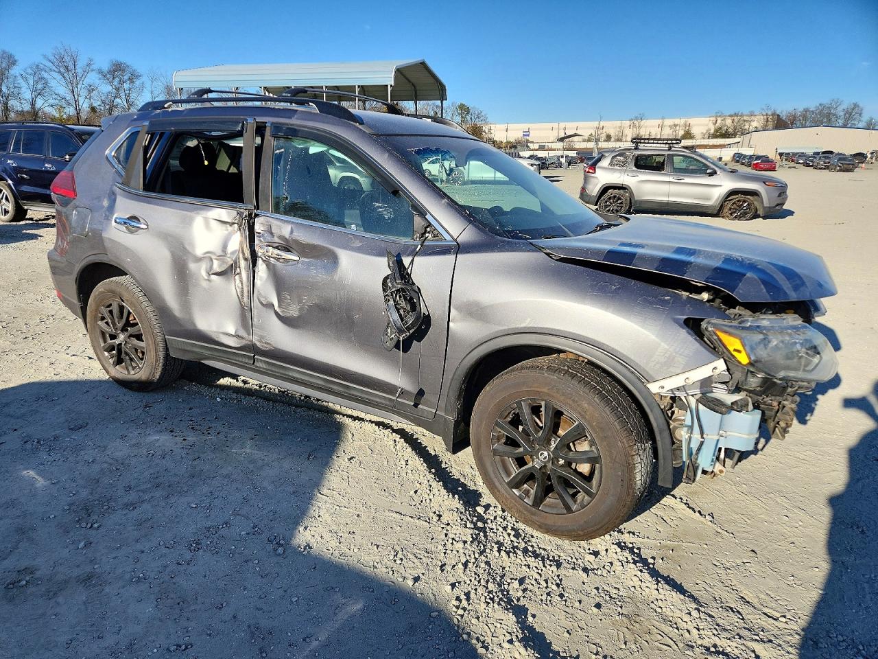 2017 NISSAN ROGUE SV photo 7
