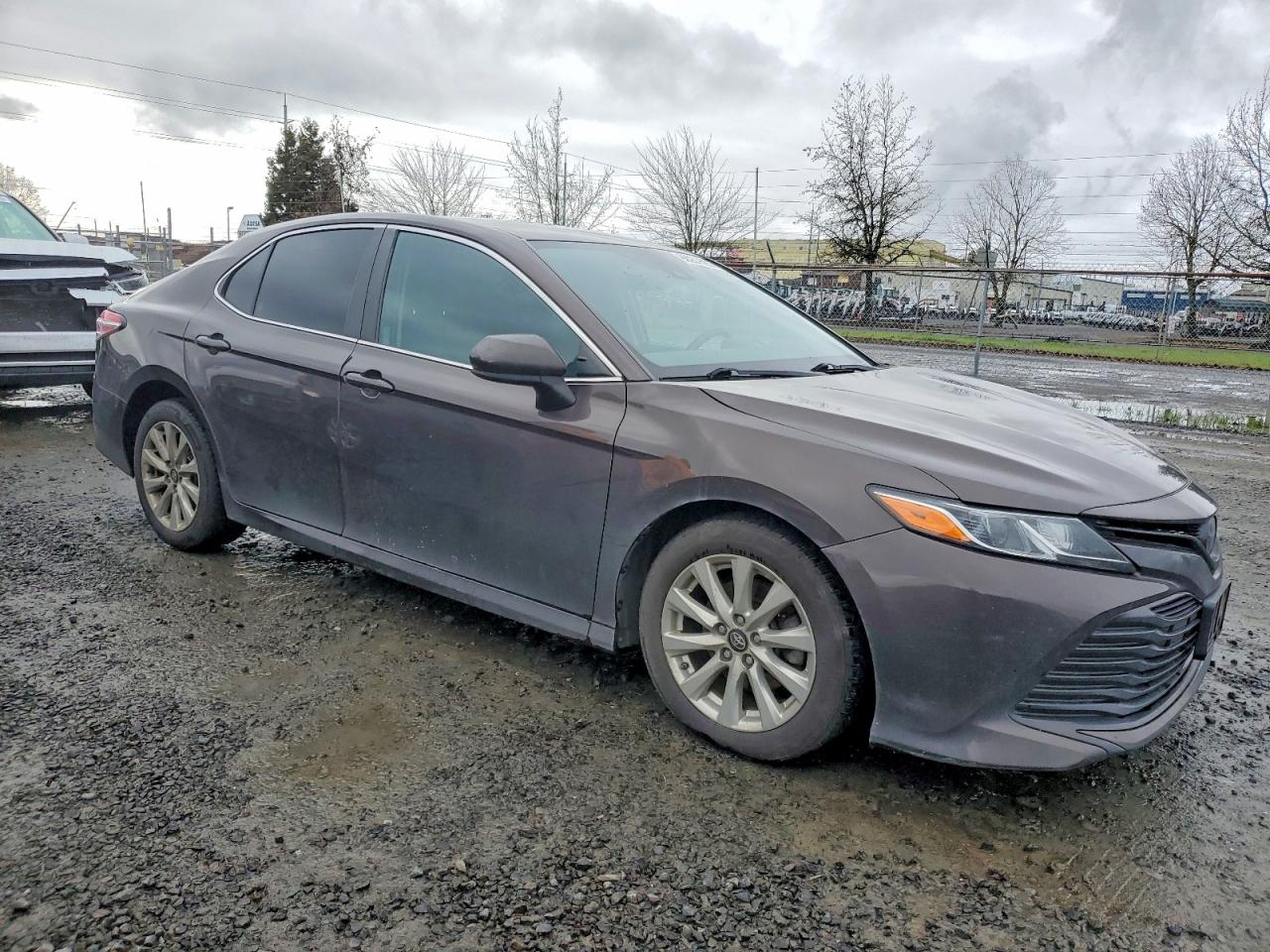 2019 TOYOTA CAMRY L photo 7