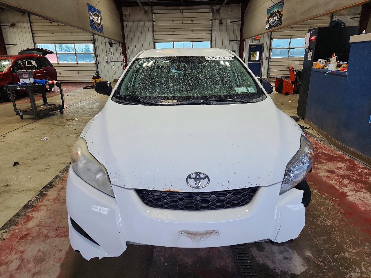 2010 TOYOTA COROLLA MATRIX photo 5
