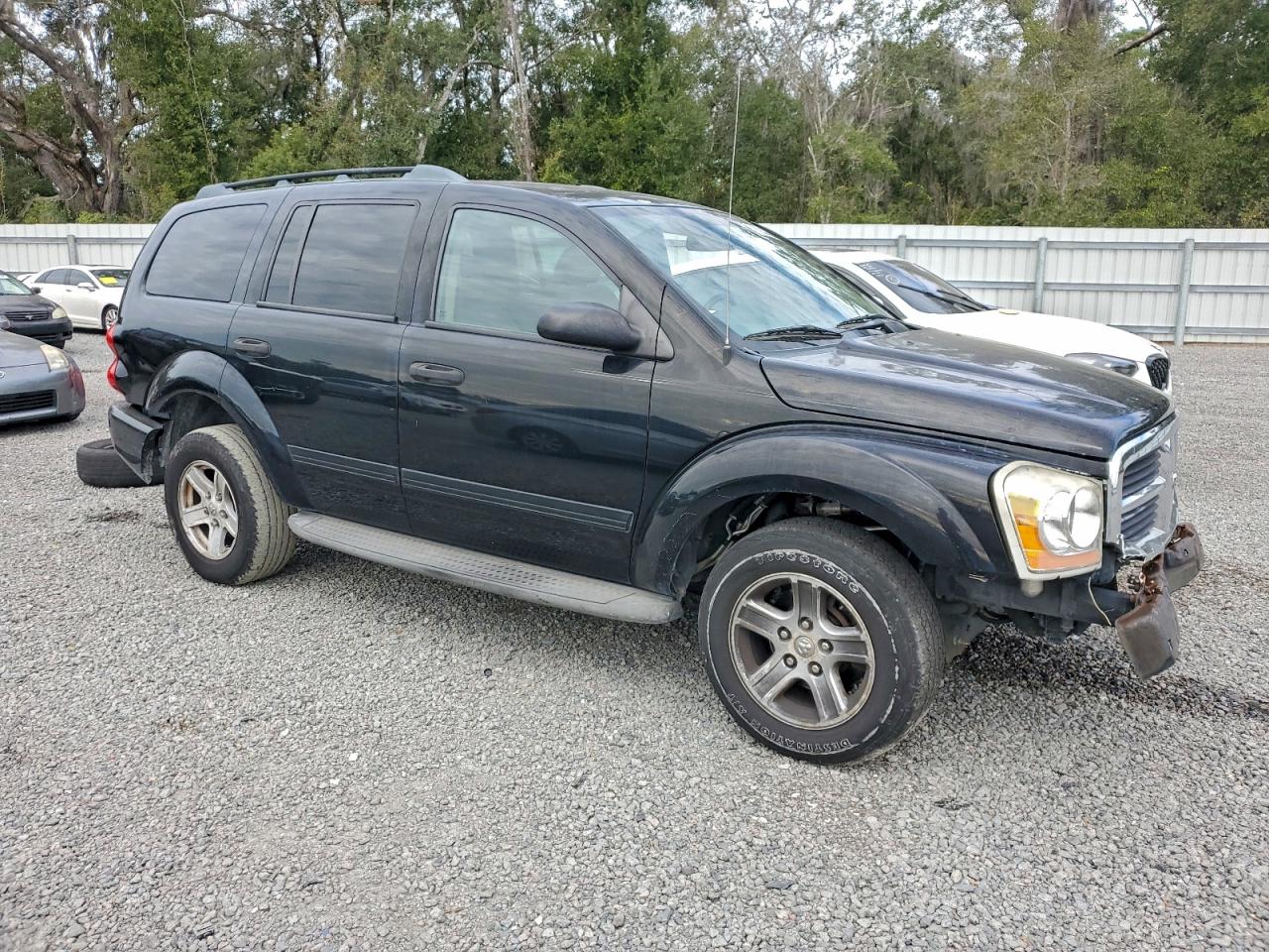 2005 DODGE DURANGO SLT photo 4