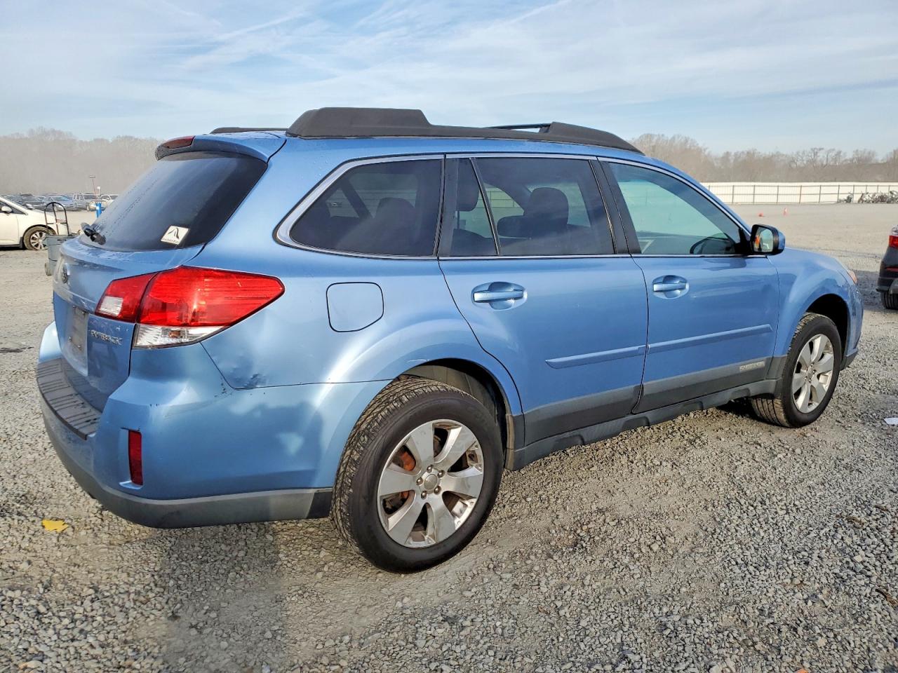 2012 SUBARU OUTBACK 2.5I PREMIUM photo 3
