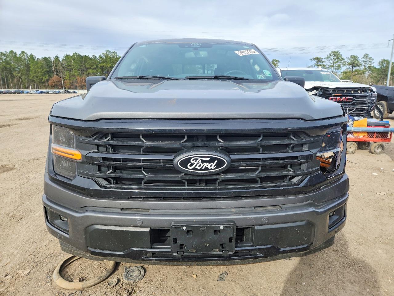 2024 FORD F150 XLT photo 5