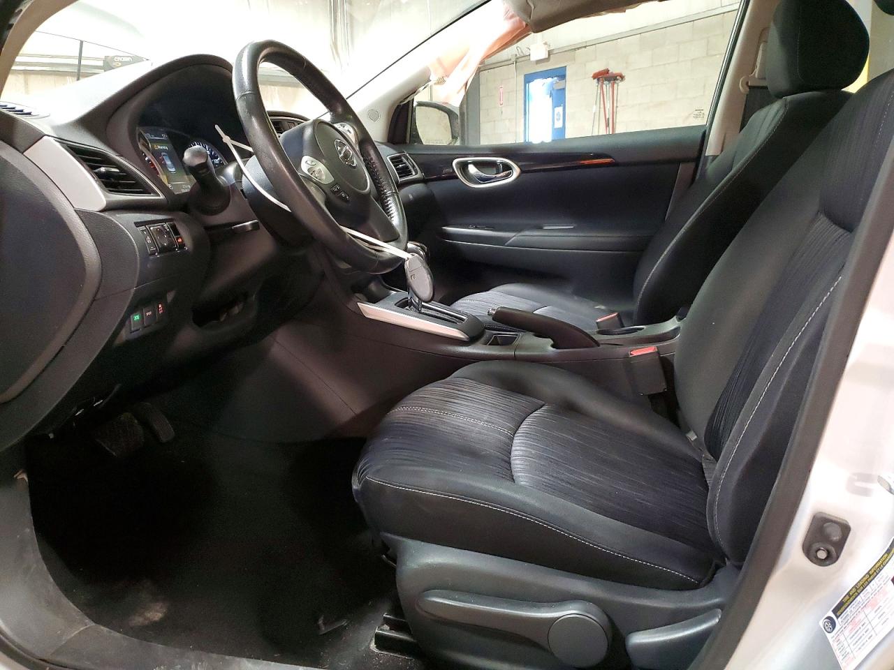 2017 NISSAN SENTRA S photo 7