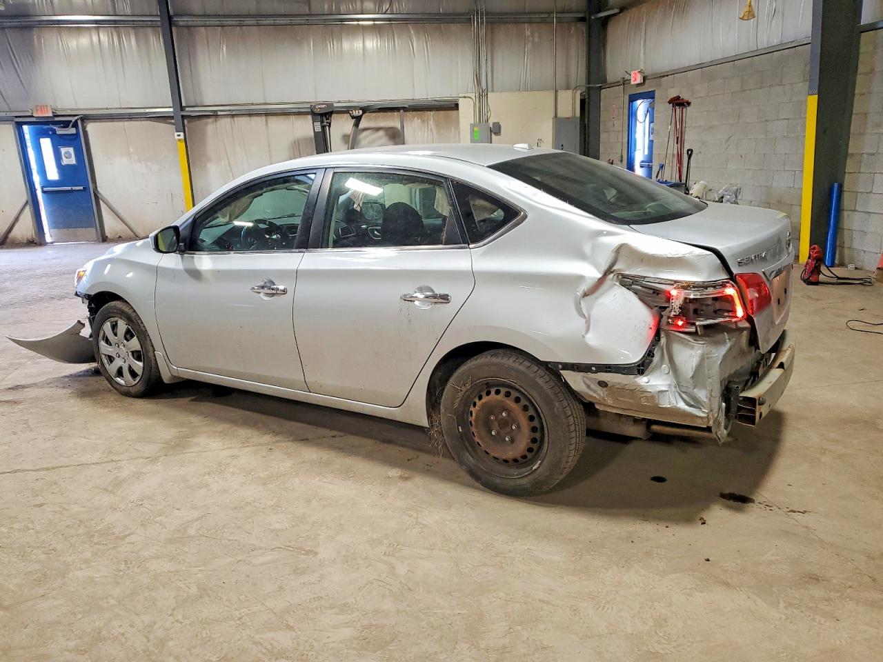 2017 NISSAN SENTRA S photo 2
