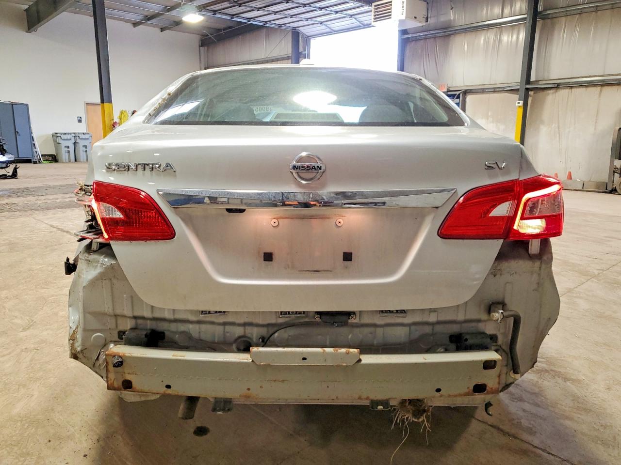 2017 NISSAN SENTRA S photo 6