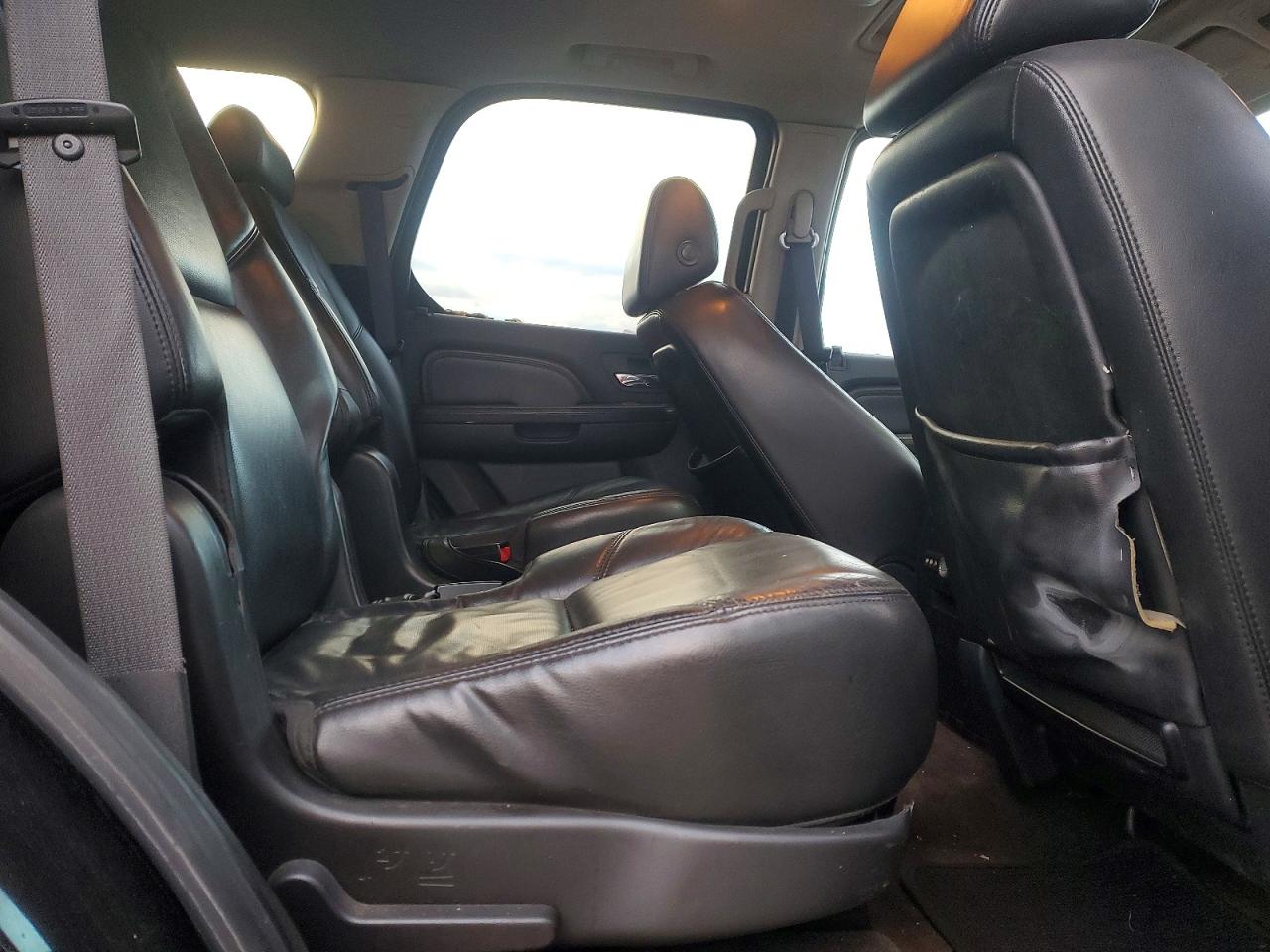 2008 CADILLAC ESCALADE LUXURY photo 21