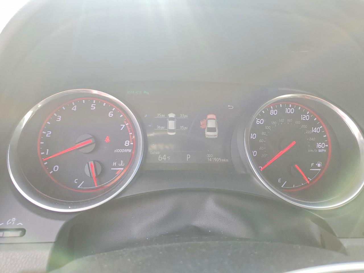 2018 TOYOTA CAMRY XSE photo 17