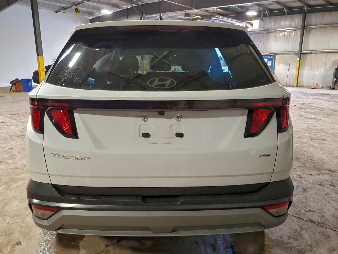 2025 HYUNDAI TUCSON SEL photo 6