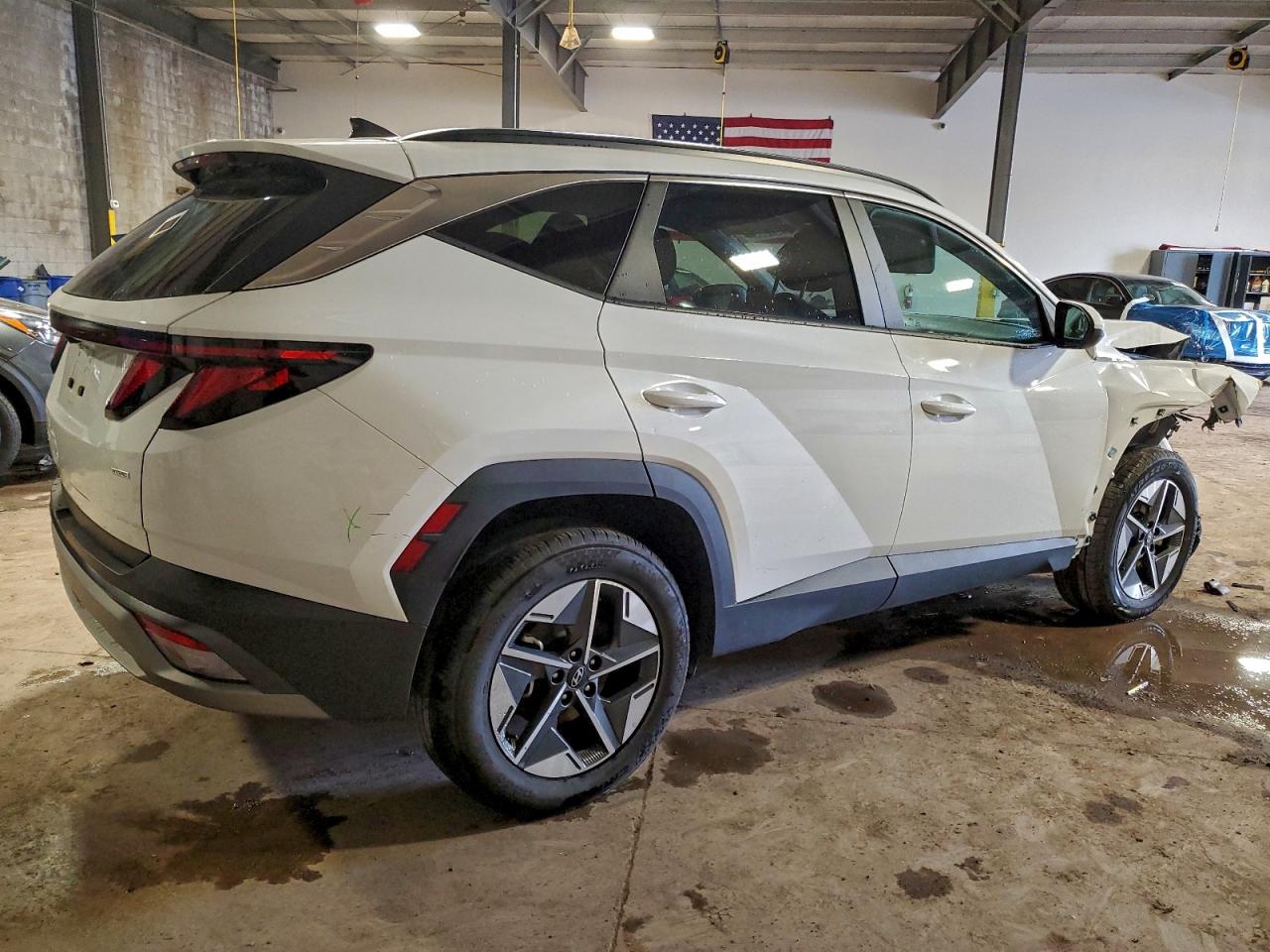 2025 HYUNDAI TUCSON SEL photo 3