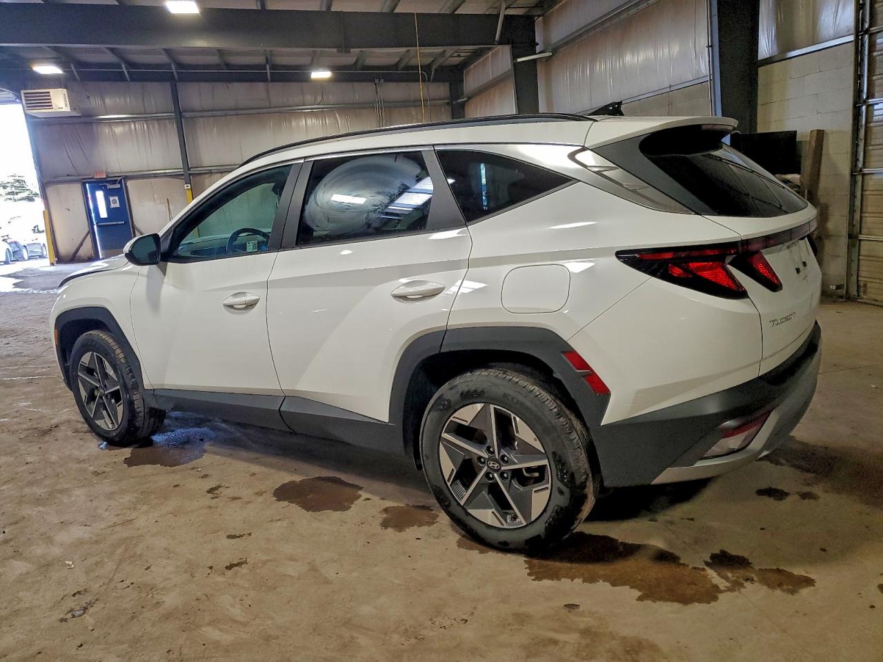 2025 HYUNDAI TUCSON SEL photo 2